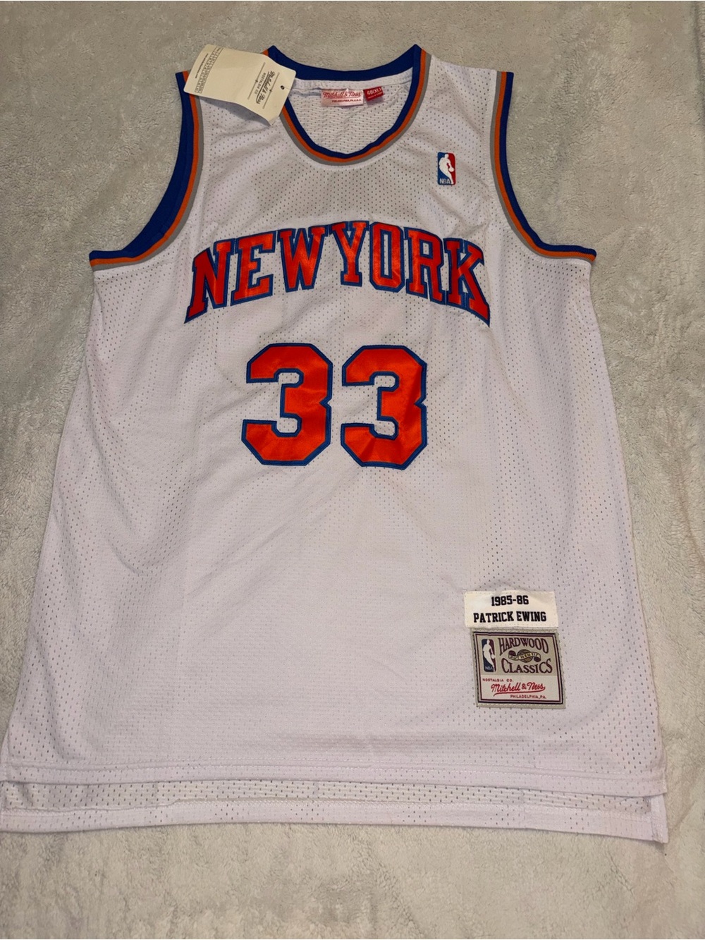 Mitchell & Ness NBA New York Knicks Patrick Ewing #33 Jersey White 48 XL